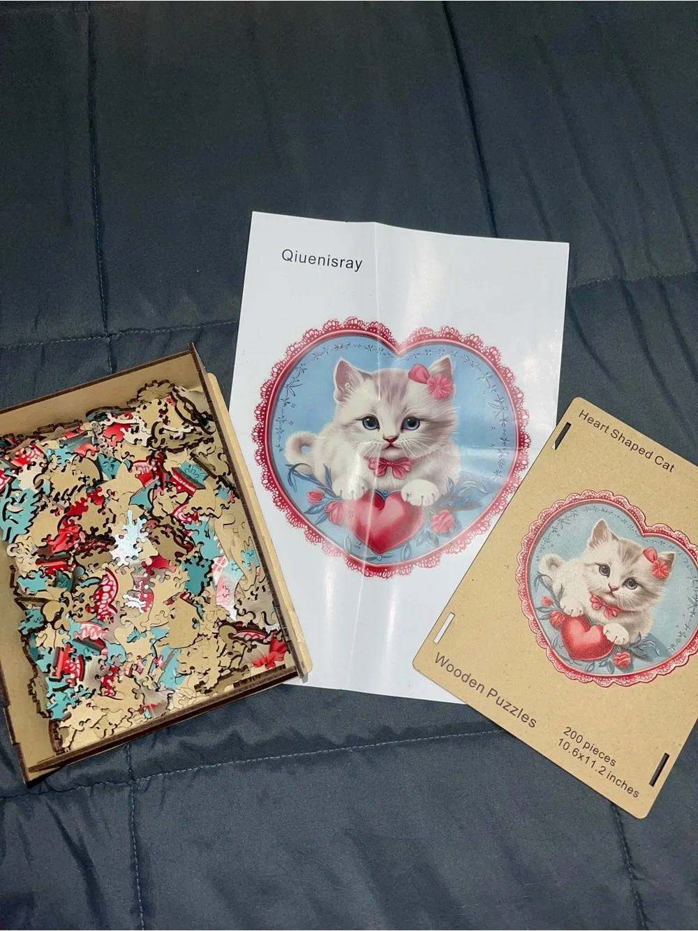 Pink Heart-Shaped Cat Wooden Puzzle - 200 Pieces + Wooden Box
